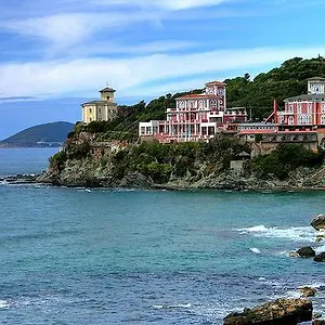 https://baia-del-sorriso.it-tuscanyhotel.com