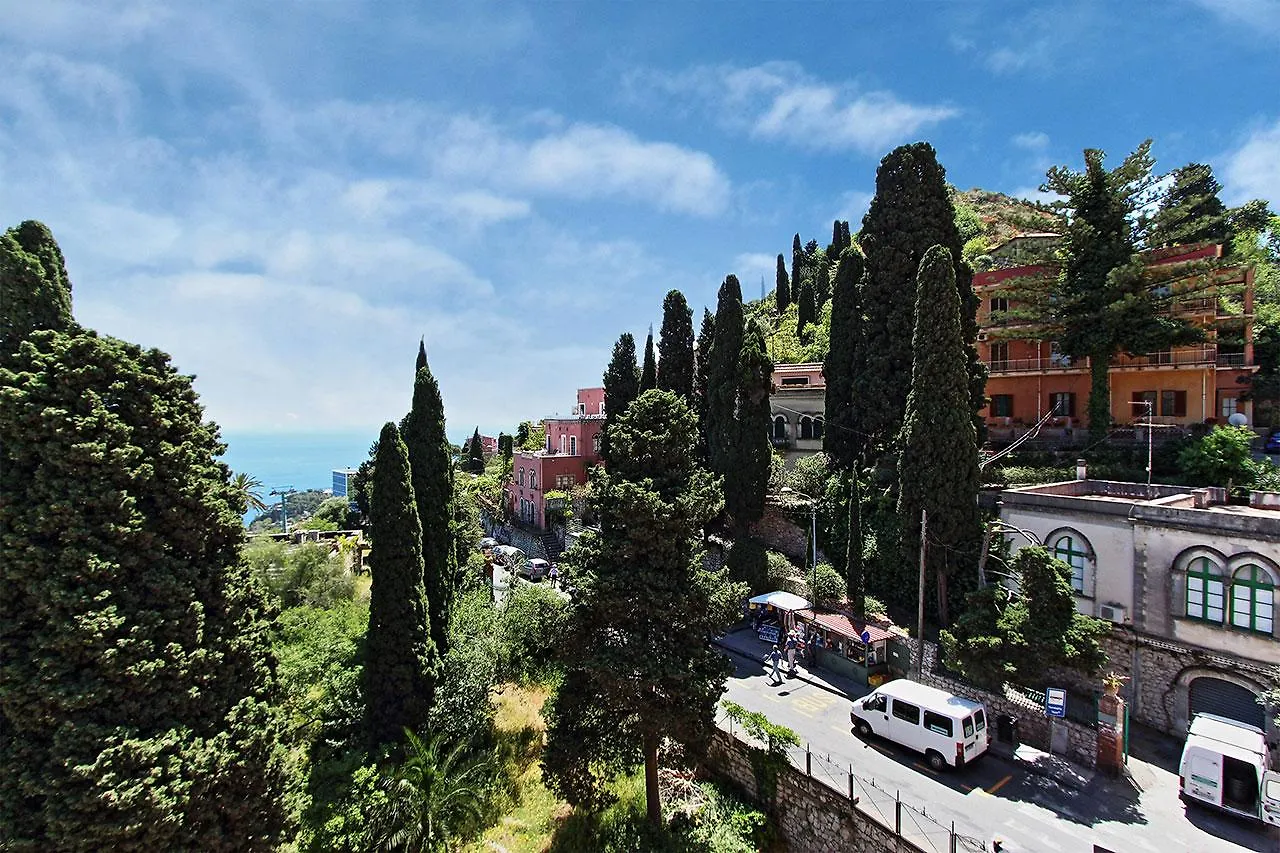 Innpiero Taormina Hotel